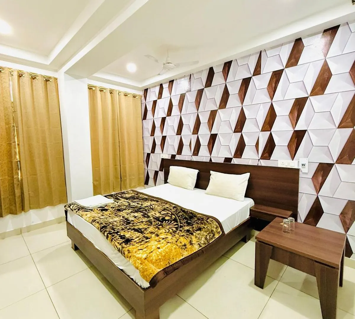 Hotel Swagat Residency Sohana 3*,  India