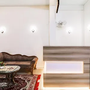 O Shree Mriduni Hotel